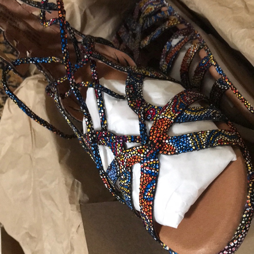 Kenneth Cole sandals